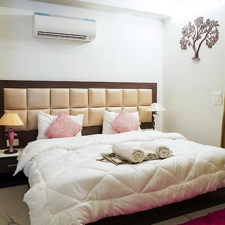 Lime Tree Service Apartment - Near Artemis Hospital ,Gurgaon Exterior foto